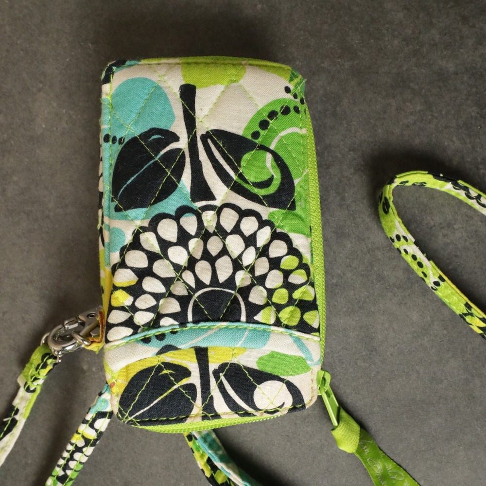 Vera Bradley Wristlet Wallet Zip Around Accordion Organizer Travel - Picture 2 of 5